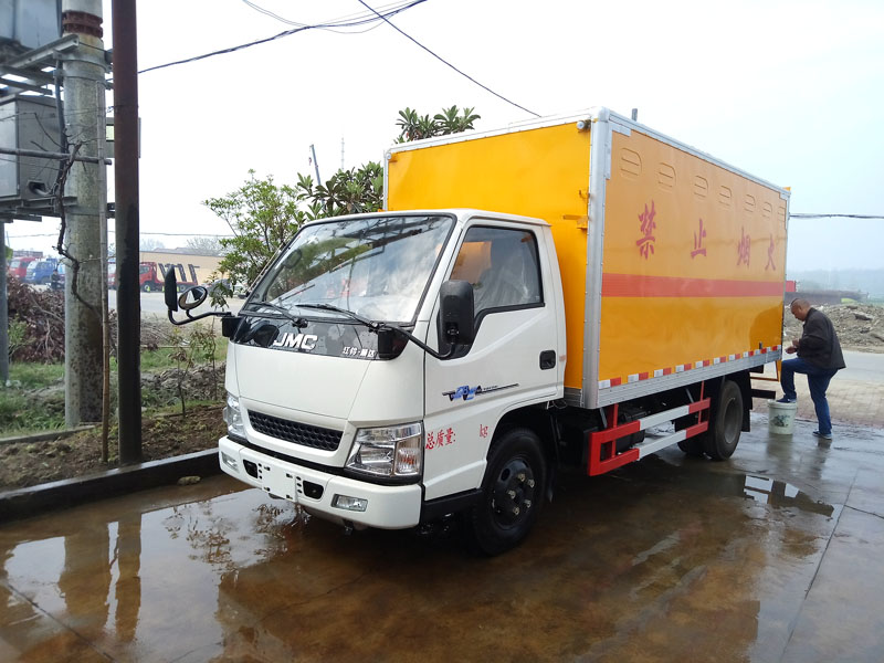 江鈴4米1(藍牌)毒性感染性廂式車
